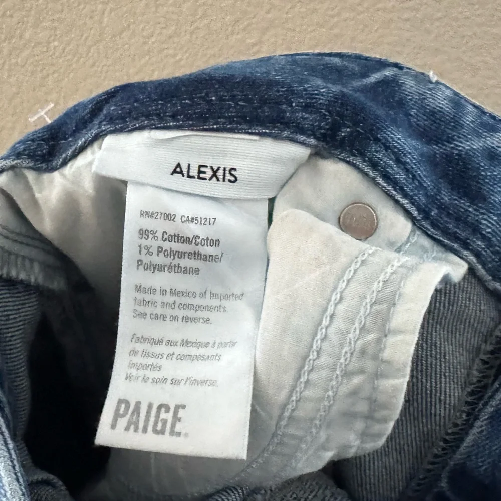 Paige Alexis Barrel Jeans 29 Ryland Denim Blue Casual Minimalist Classic Trendy - Picture 15 of 16
